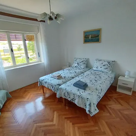 Apartment Rotor