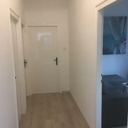 Apartment Rotor